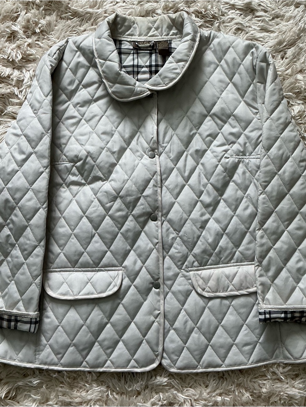 Jane Ashley Light Gray Quilted Snap-Front Jacket
